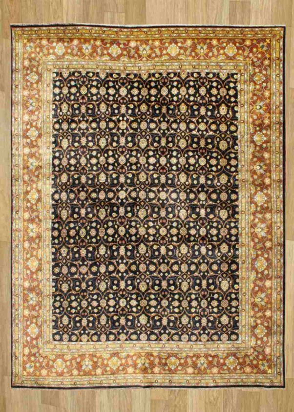 Hand-Knotted Pure Wool Antiqued Oriental Rug 4